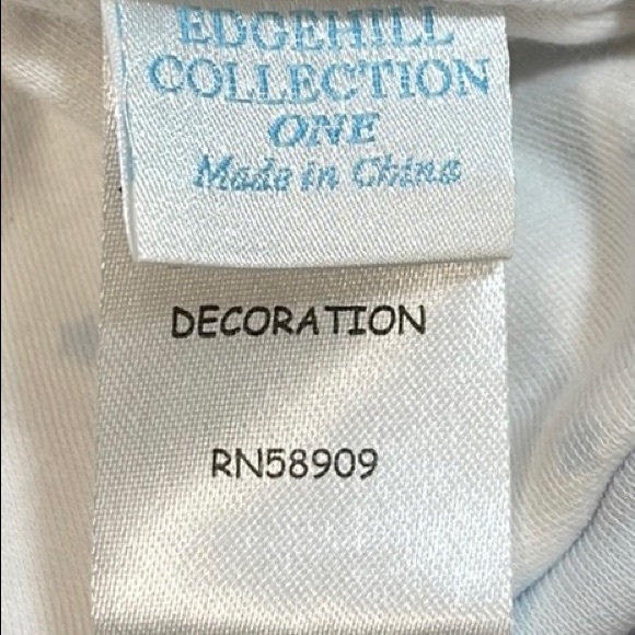 3 Edgehill Collection One Baby Hats - Picture 5 of 8